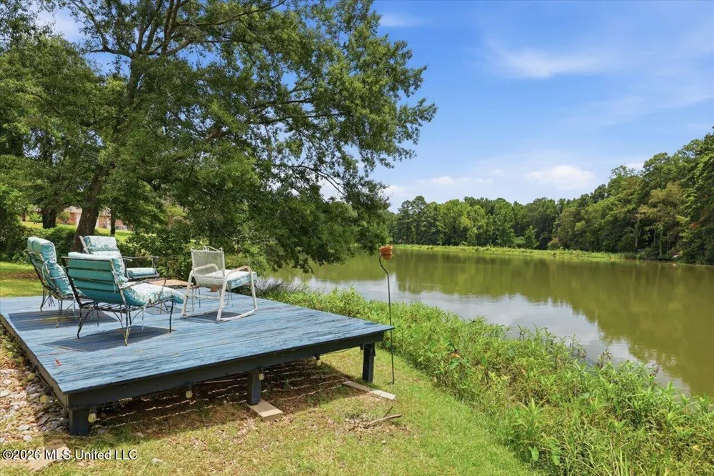 145 Wynndale Lake Road Terry, MS 39170