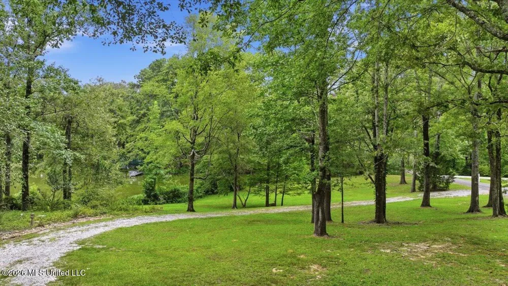 145 Wynndale Lake Road Terry, MS 39170