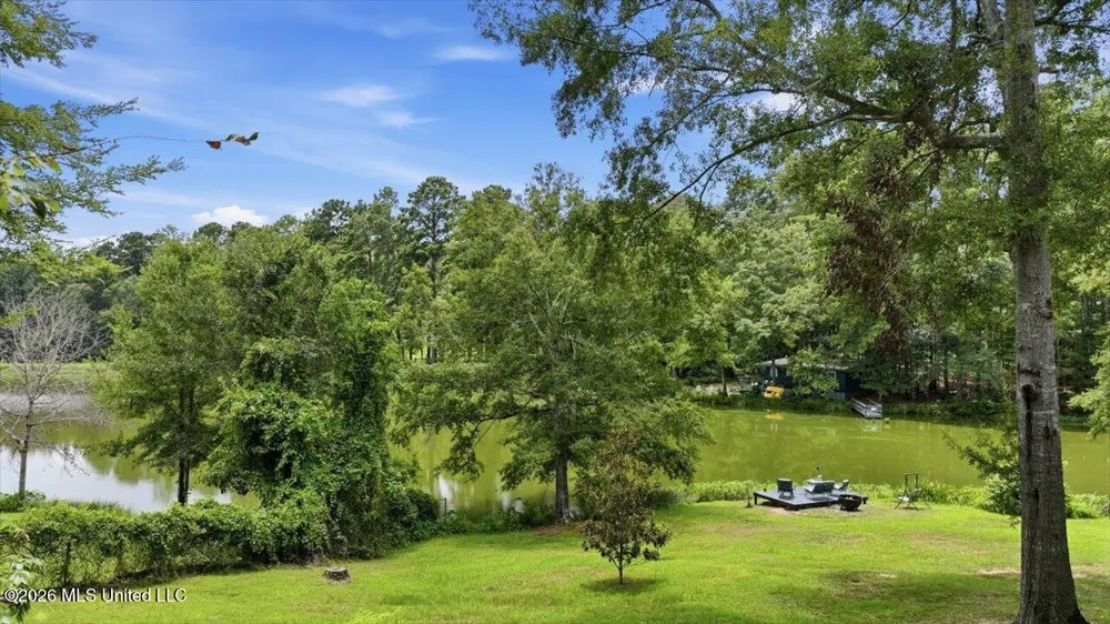 145 Wynndale Lake Road Terry, MS 39170