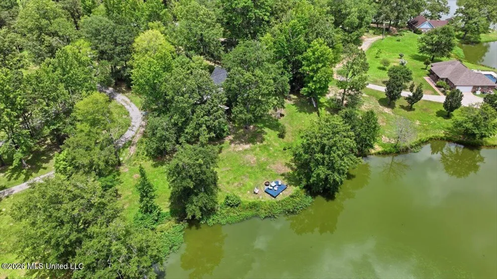 145 Wynndale Lake Road Terry, MS 39170