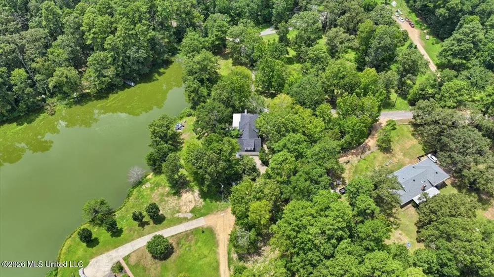 145 Wynndale Lake Road Terry, MS 39170