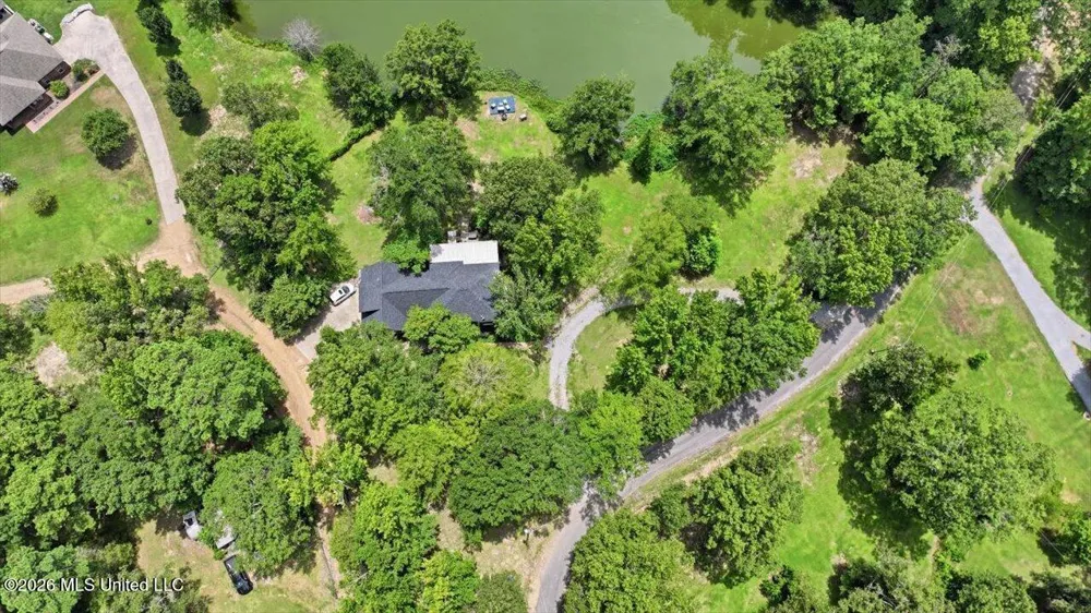 145 Wynndale Lake Road Terry, MS 39170