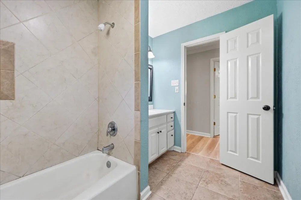8830 Blaylock Lane Beaumont, TX 77707