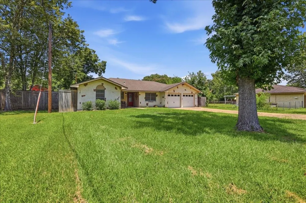 8830 Blaylock Lane Beaumont, TX 77707