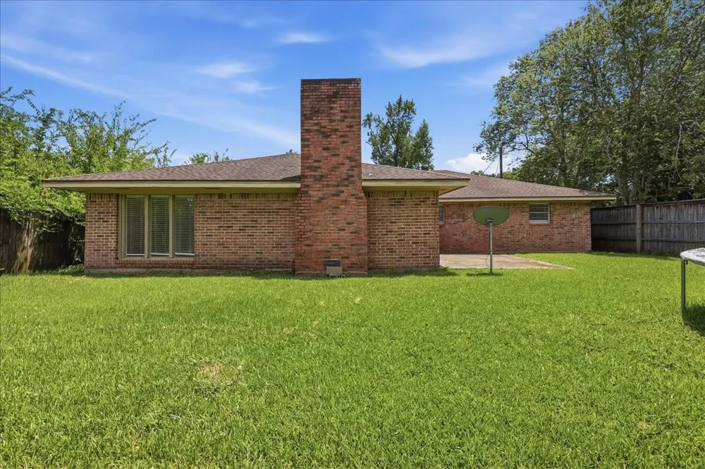 8830 Blaylock Lane Beaumont, TX 77707