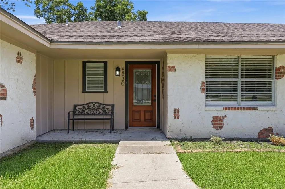8830 Blaylock Lane Beaumont, TX 77707