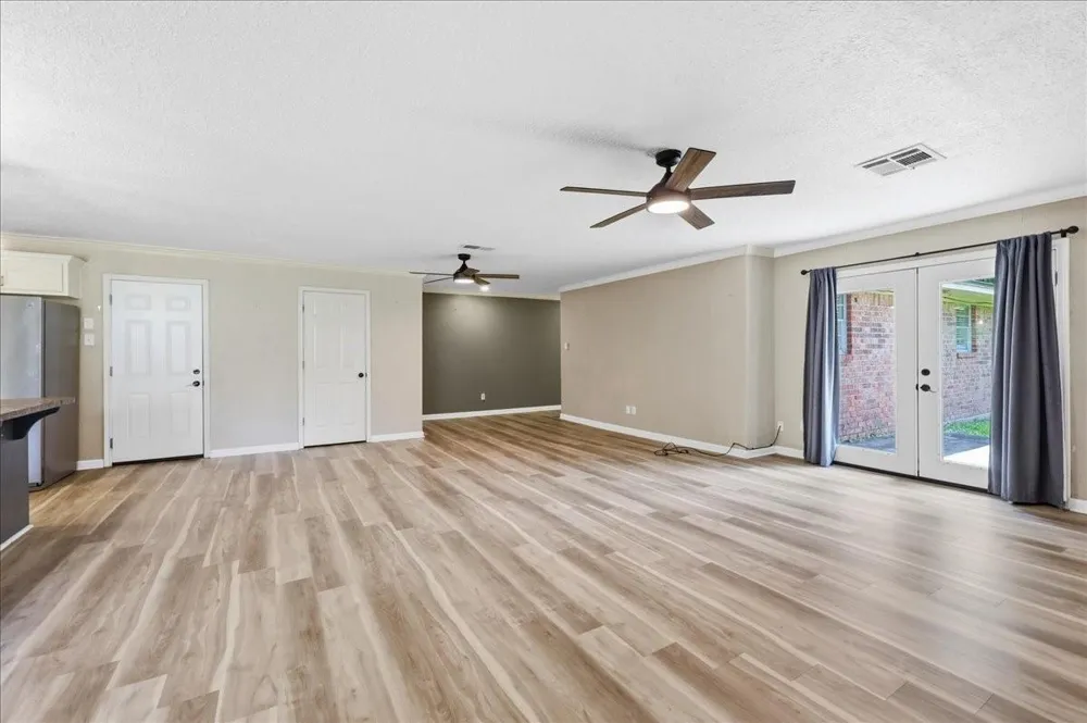8830 Blaylock Lane Beaumont, TX 77707