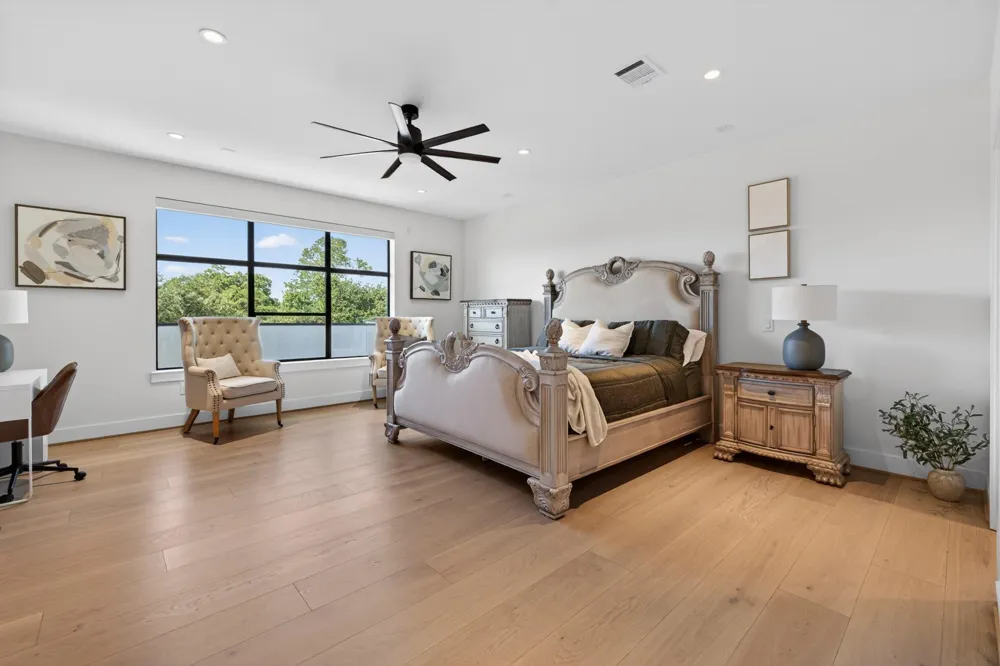 5327 S Braeswood Boulevard Houston, TX 77096