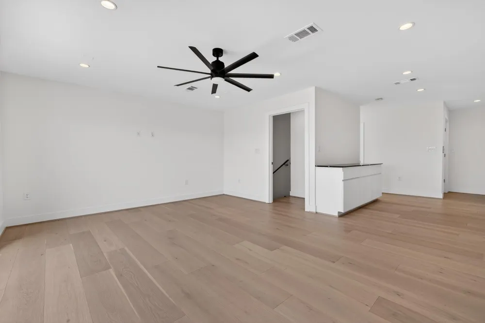 5327 S Braeswood Boulevard Houston, TX 77096