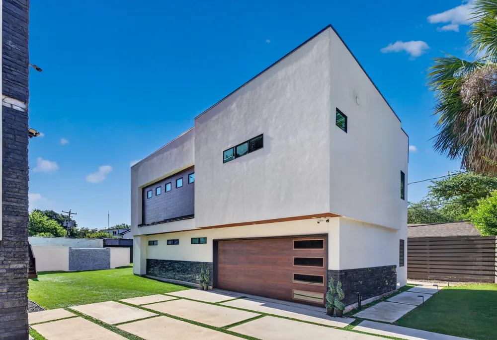 5327 S Braeswood Boulevard Houston, TX 77096