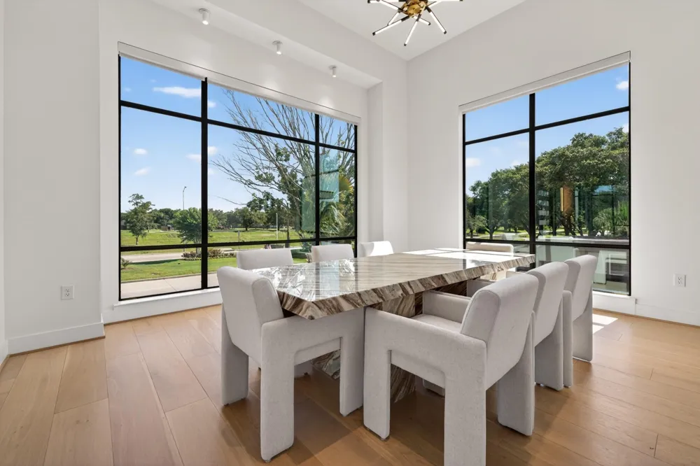 5327 S Braeswood Boulevard Houston, TX 77096