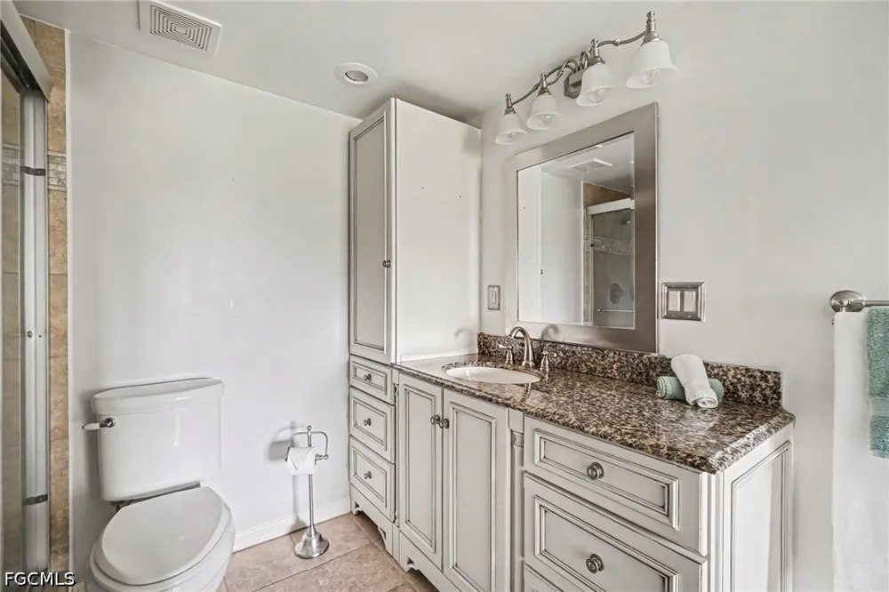 Trailwinds Drive #412 Fort Myers, FL 33907