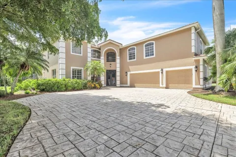 12898 Kedleston Circle