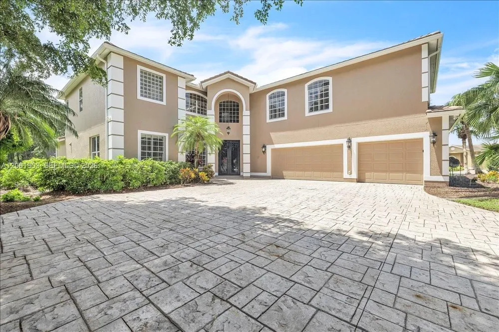 12898 Kedleston Circle Fort Myers, FL 33912