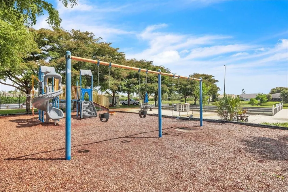 12898 Kedleston Circle Fort Myers, FL 33912
