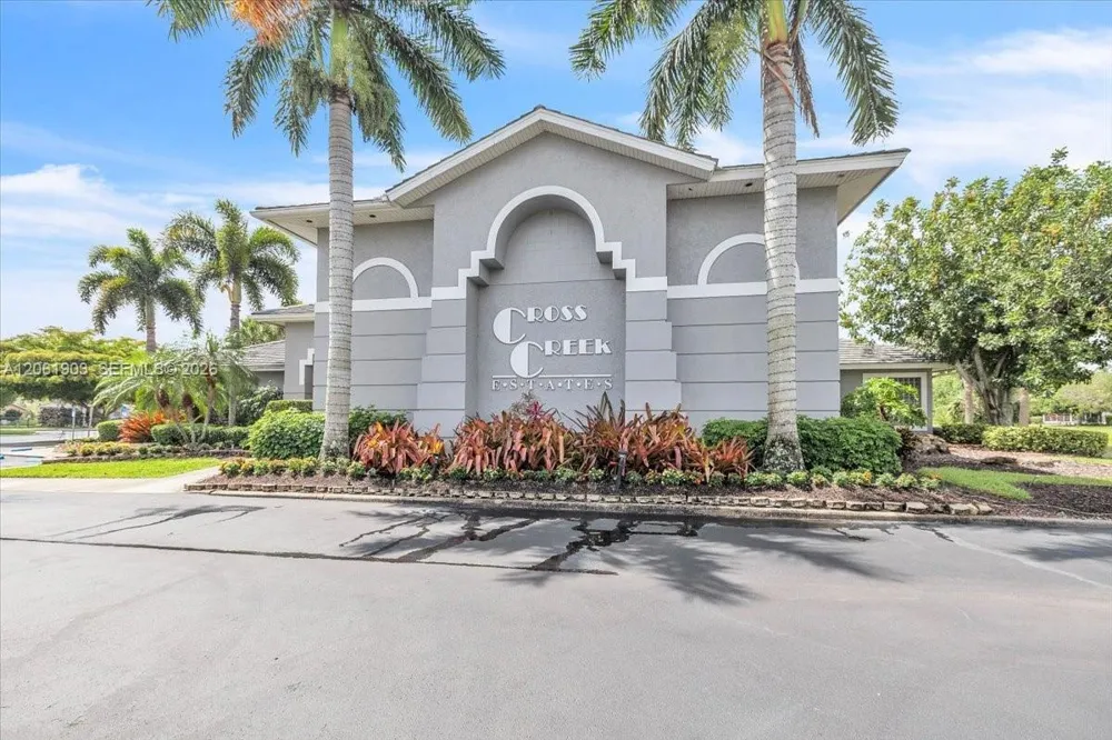 12898 Kedleston Circle Fort Myers, FL 33912