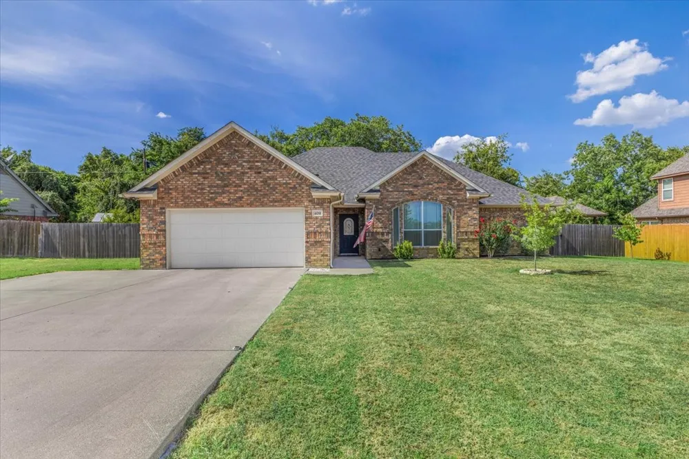 409 Edgewood Terrace Boyd, TX 76023