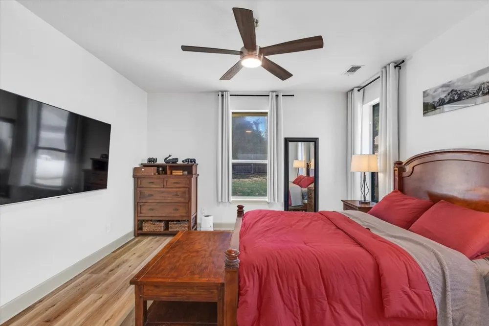 409 Edgewood Terrace Boyd, TX 76023