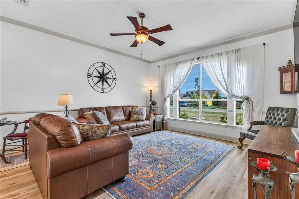 409 Edgewood Terrace Boyd, TX 76023