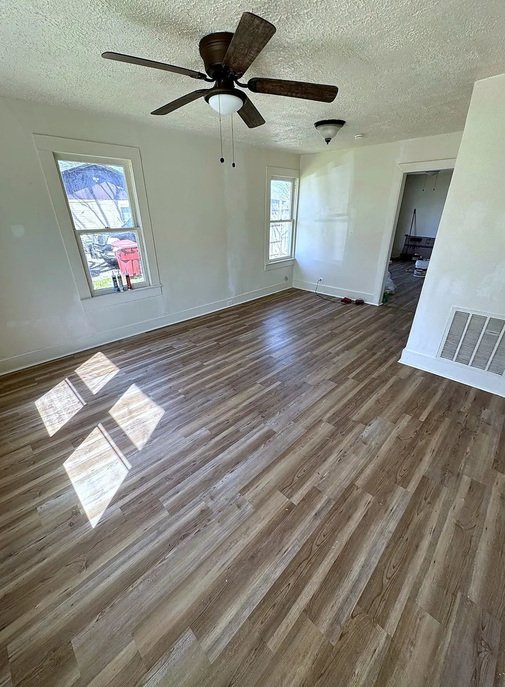 620 W 12th Street Bonham, TX 75418