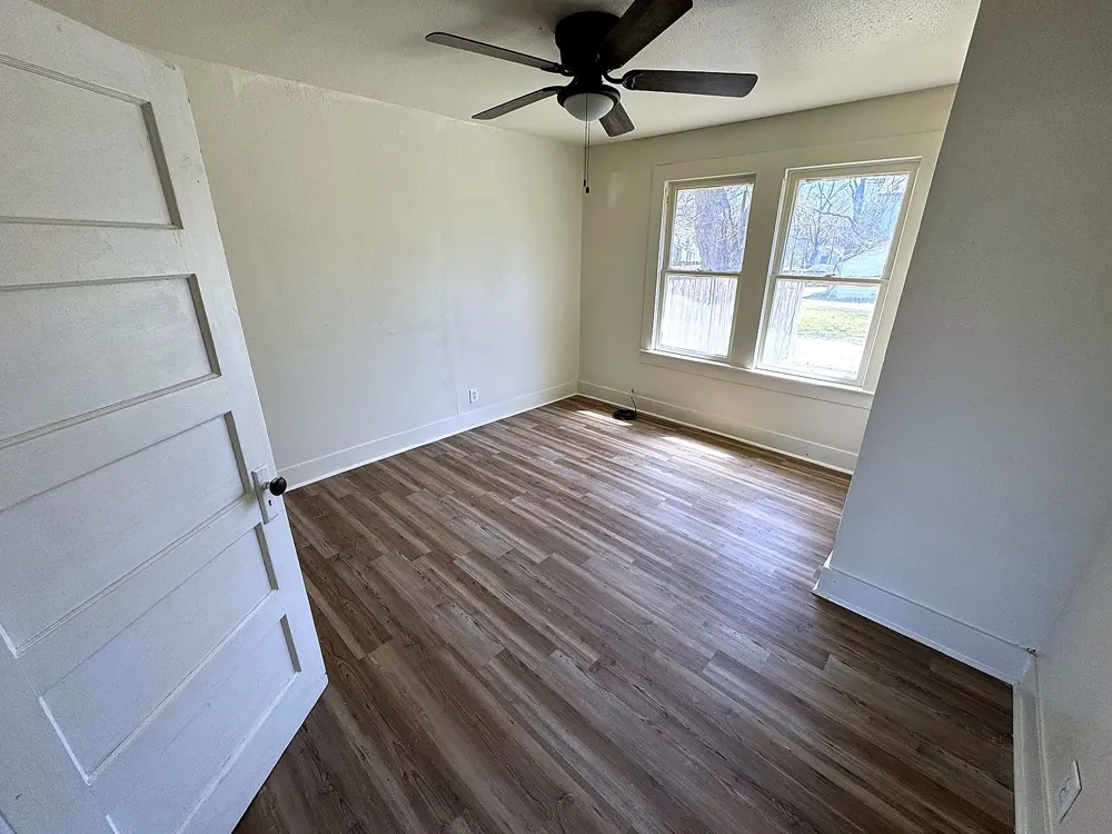 620 W 12th Street Bonham, TX 75418