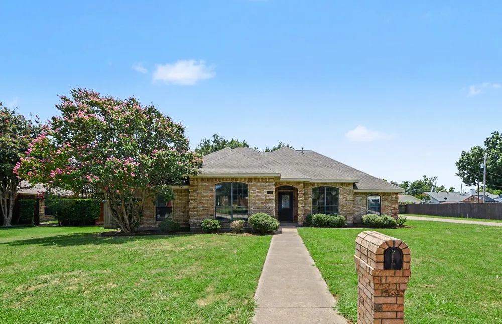 2404 Christi Lane Caddo Mills, TX 75135