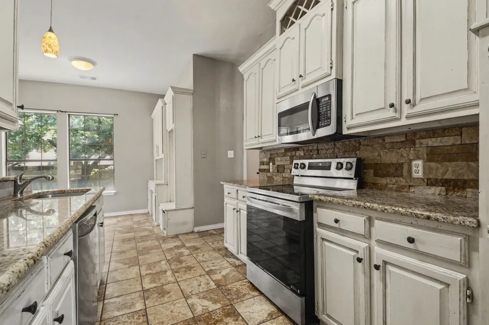 2404 Christi Lane Caddo Mills, TX 75135