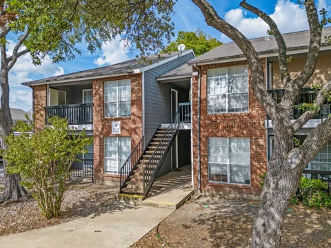 18333 Roehampton Drive #418