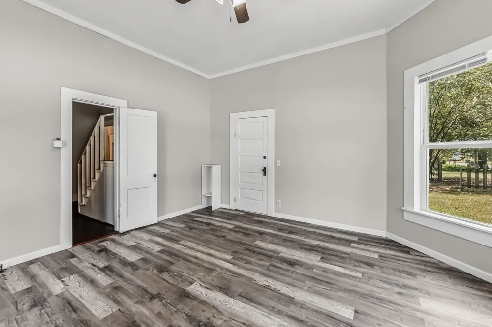 522 E Morris Street Madisonville, TX 77864