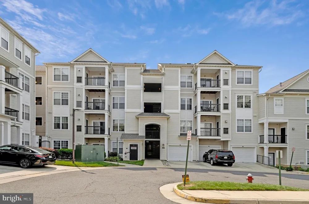 11355 ARISTOTLE DRIVE #8-413 Fairfax, VA 22030