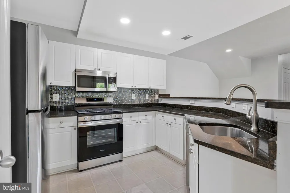 11355 ARISTOTLE DRIVE #8-413 Fairfax, VA 22030