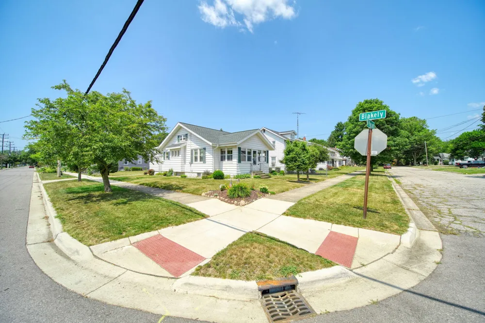 600 Pleasant Street Jackson, MI 49202