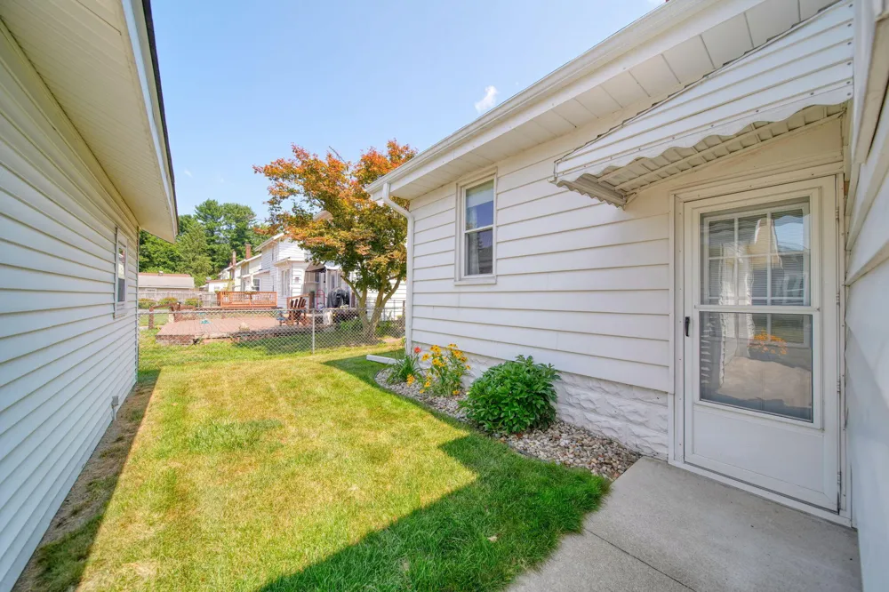 600 Pleasant Street Jackson, MI 49202