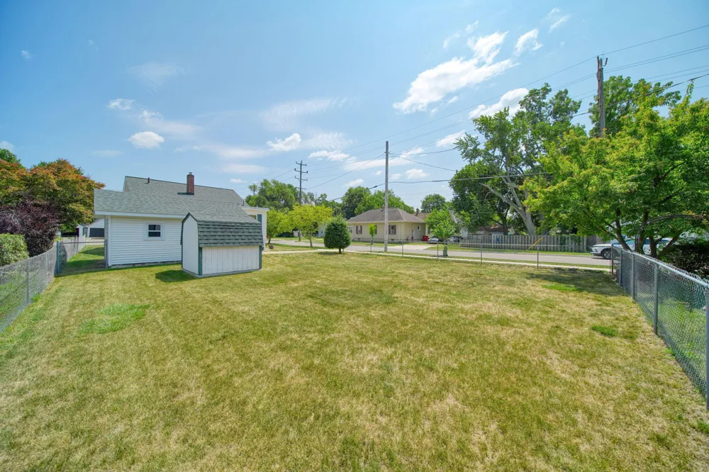 600 Pleasant Street Jackson, MI 49202