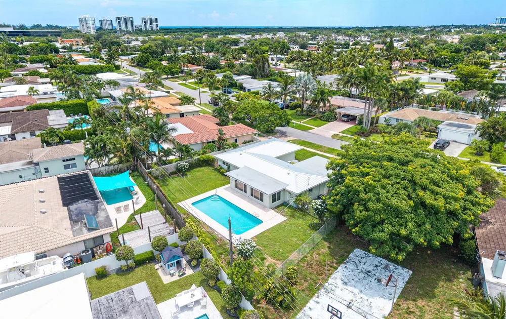 311 NE 23RD WAY Boca Raton, FL 33431