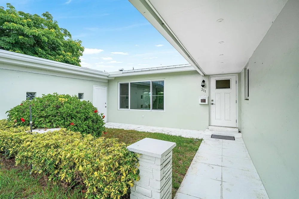 311 NE 23RD WAY Boca Raton, FL 33431