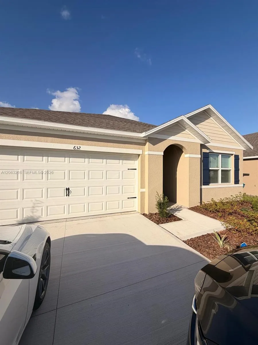 632 Taylor Groves LN #632 Lake Wales, FL 33898