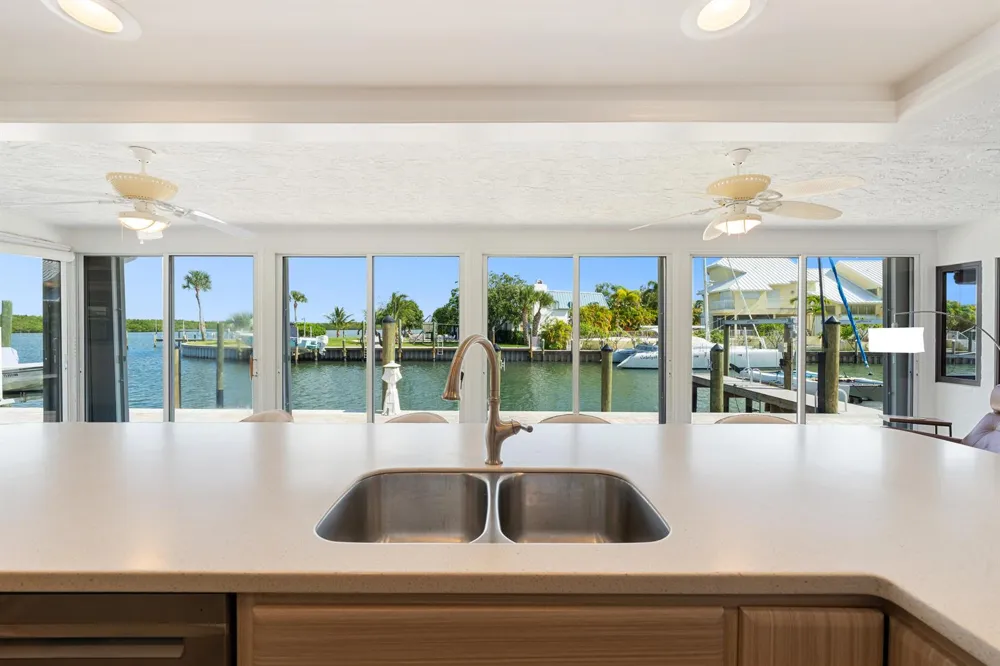 272 Bermuda Beach Drive Hutchinson Island, FL 34949
