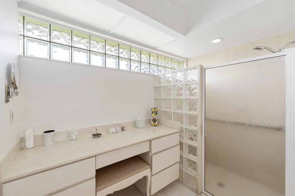272 Bermuda Beach Drive Hutchinson Island, FL 34949