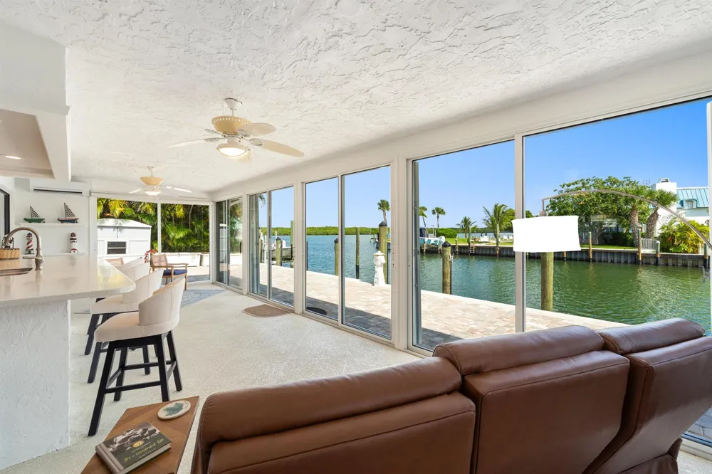 272 Bermuda Beach Drive Hutchinson Island, FL 34949