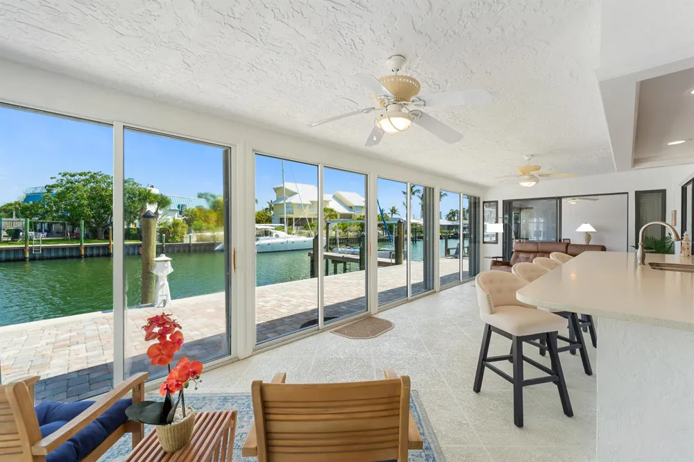 272 Bermuda Beach Drive Hutchinson Island, FL 34949