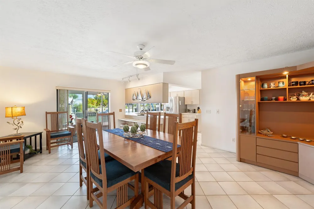 272 Bermuda Beach Drive Hutchinson Island, FL 34949