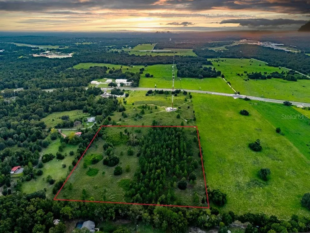 1083 OBRIEN POINT Lecanto, FL 34461