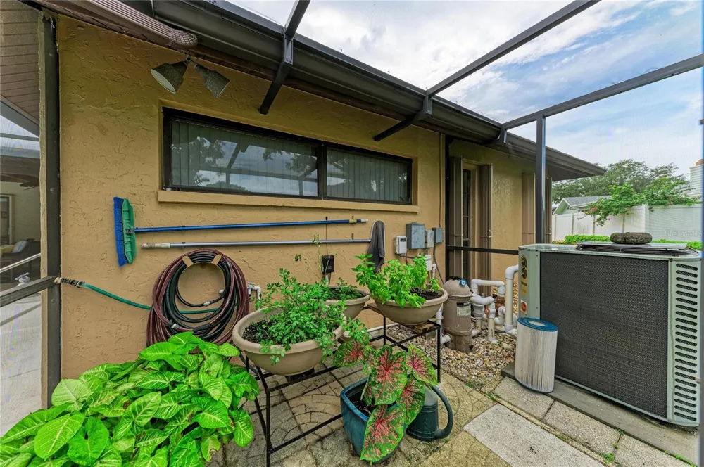4533 KIPLING CIRCLE Sarasota, FL 34241
