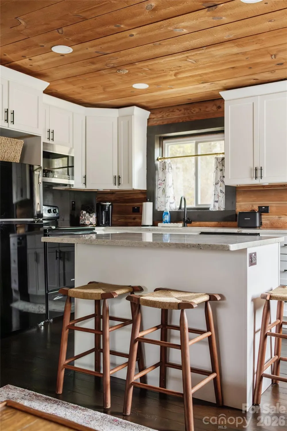 112 Bills Creek Road Lake Lure, NC 28746