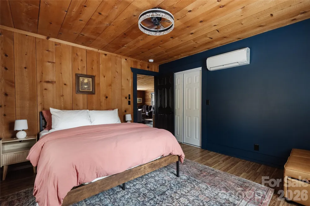 112 Bills Creek Road Lake Lure, NC 28746