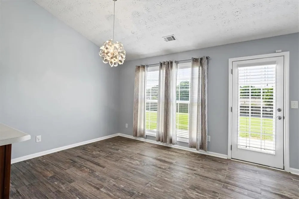 2615 Snowcrest Place Bethlehem, GA 30620