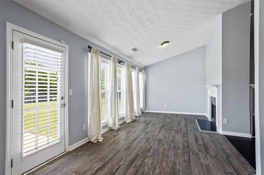 2615 Snowcrest Place Bethlehem, GA 30620