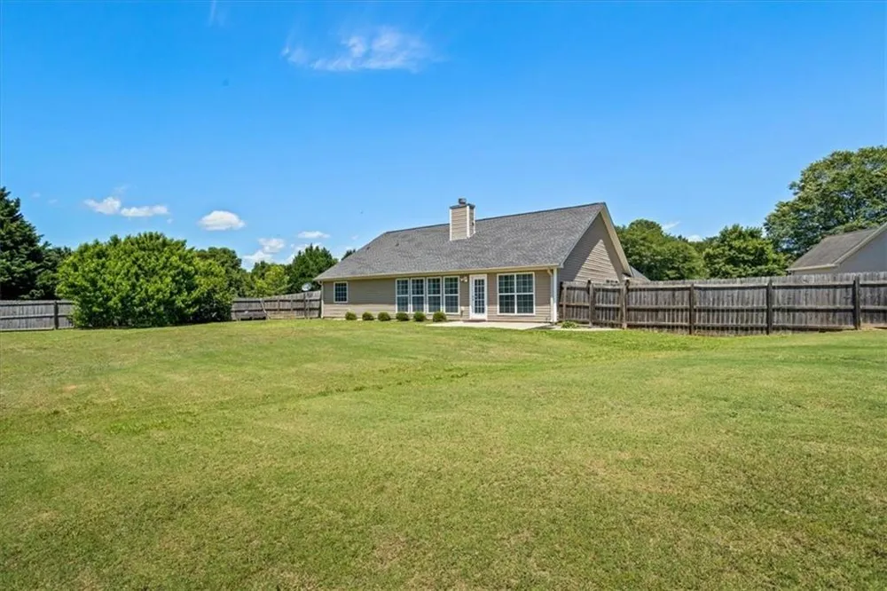 2615 Snowcrest Place Bethlehem, GA 30620