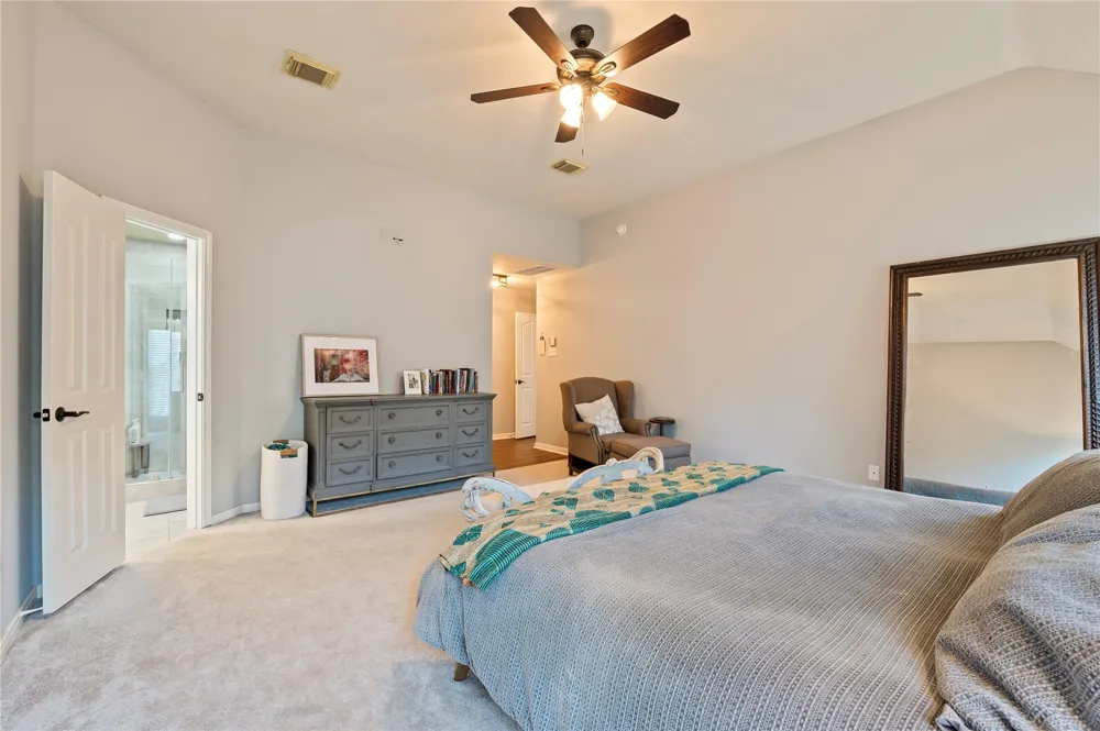 803 Hackberry Lane Friendswood, TX 77546
